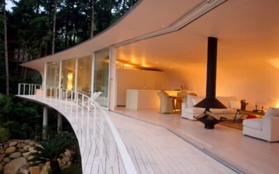 Shigeru Ban arquitectos y su Crescent House