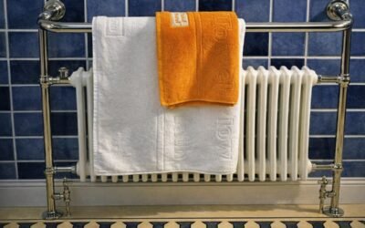 Cómo reparar un escape de agua en una tubería